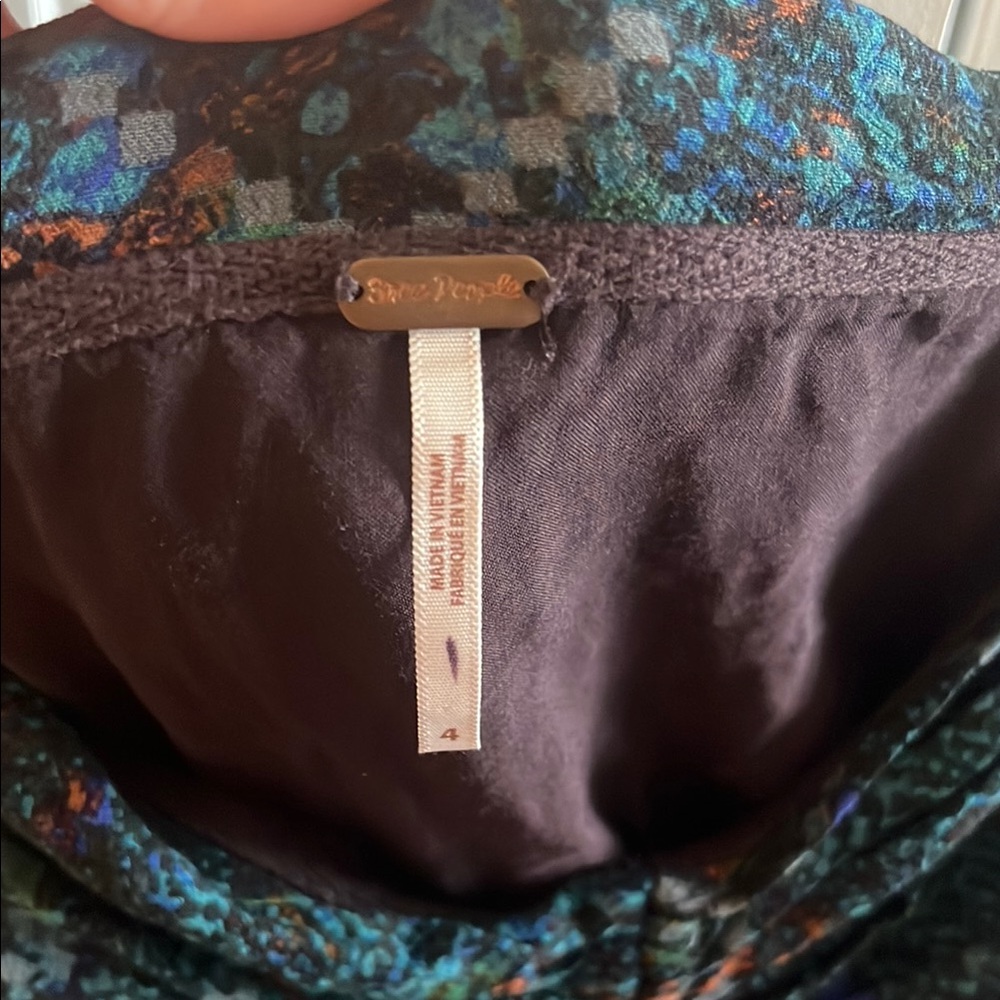Vibrant Multicolor Ruched Top - Picture 2 of 4